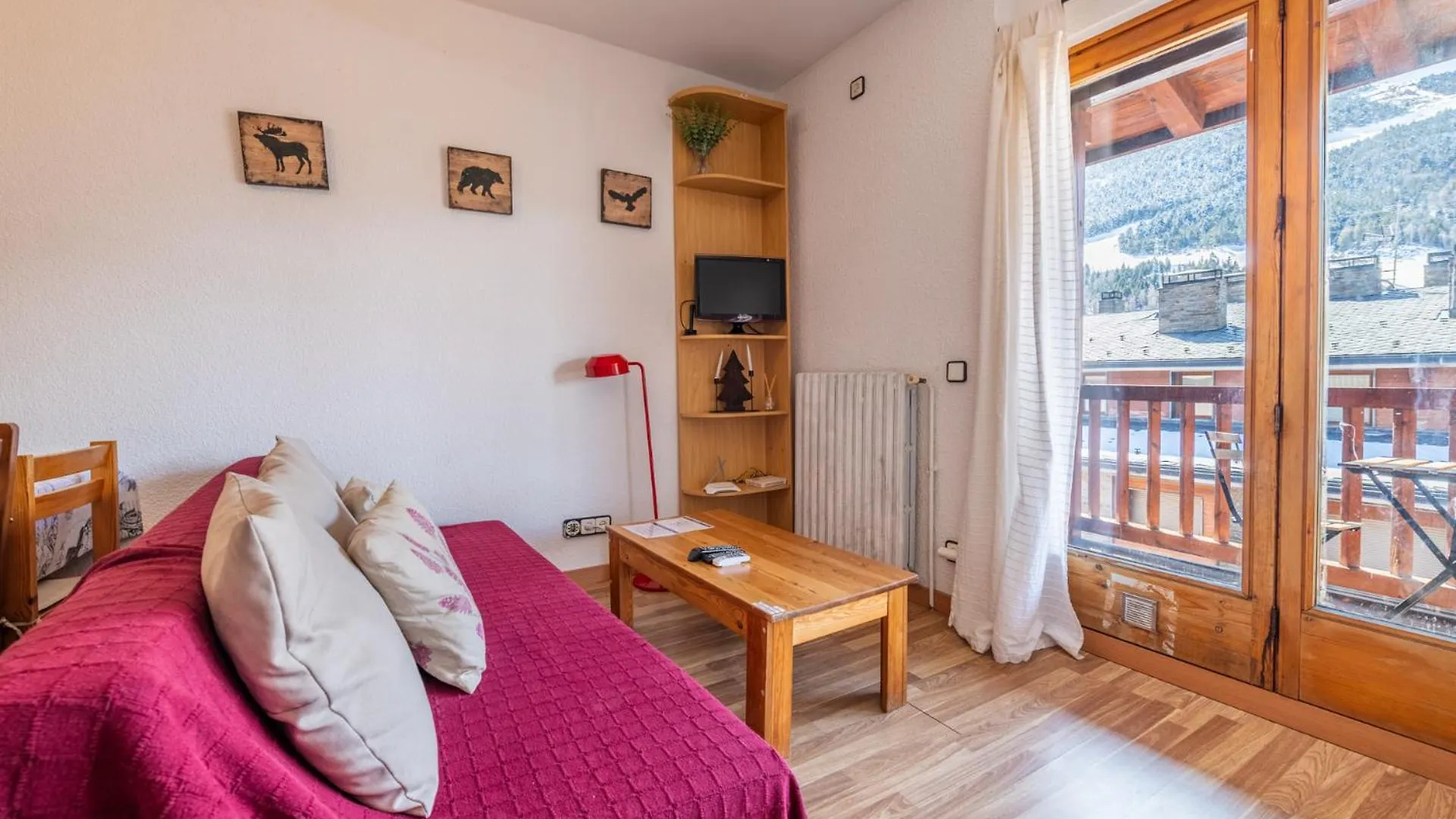 Apartamento Liechtenstein Esqui sol y vistas a pie de pistas El Tarter Andorra